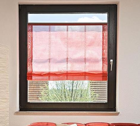 Faltrollo für kleine Fenster