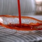 Ketchupflecken-entfernen-01